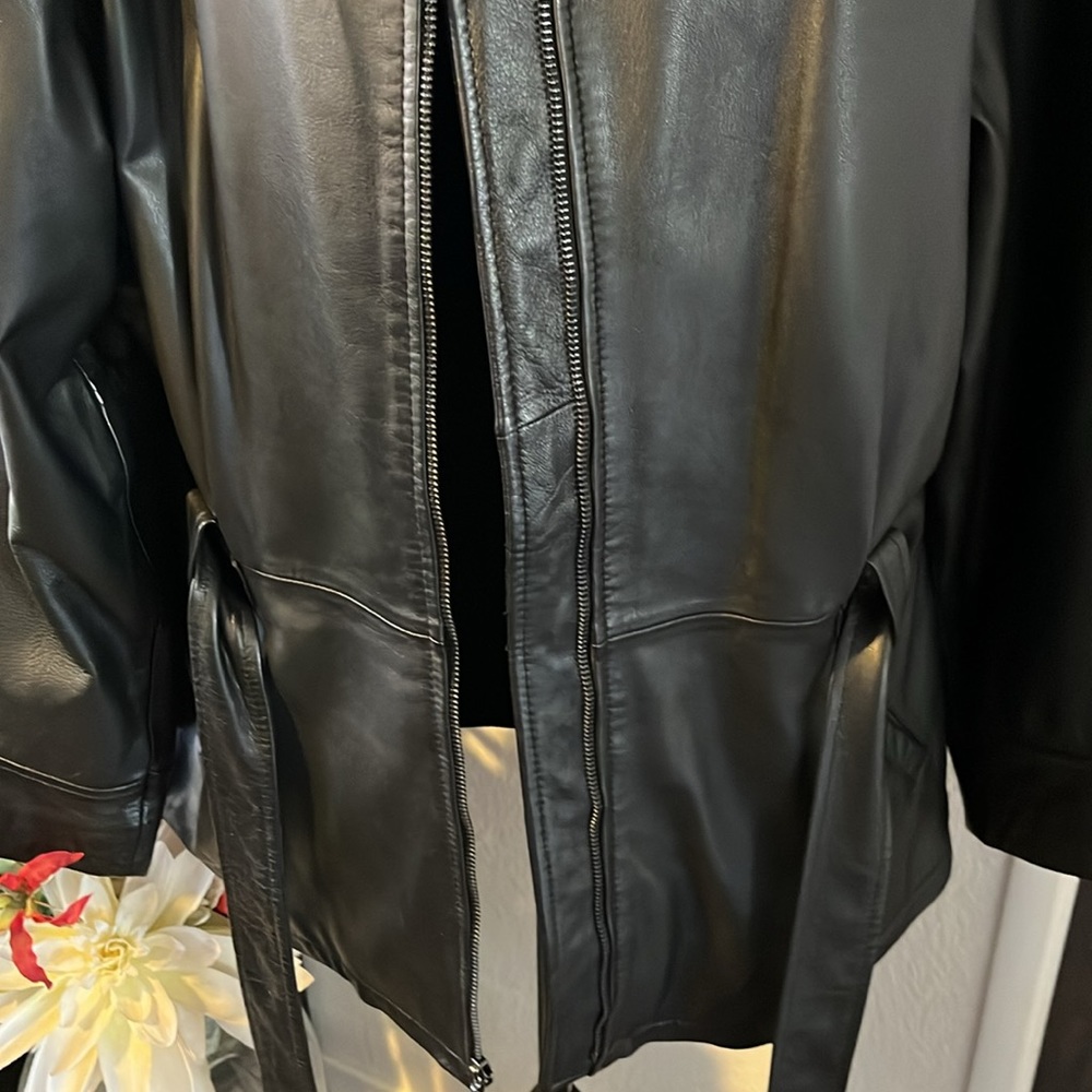 Women's Black lamb Leather vintage 1980s Jacket - Picture 3 of 8